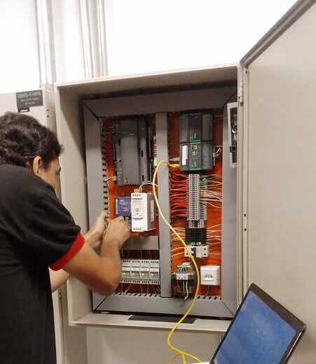 Staefa Control System